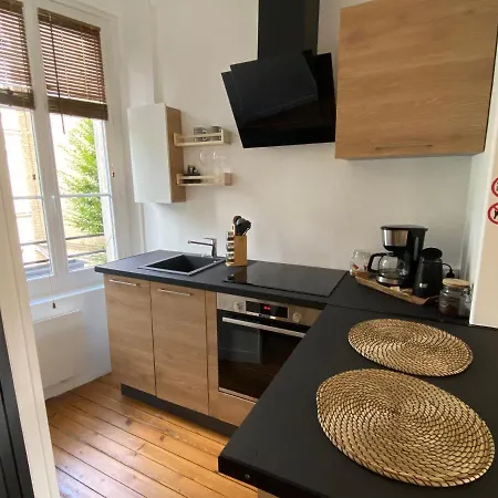 Le Saint-andre, Gare De